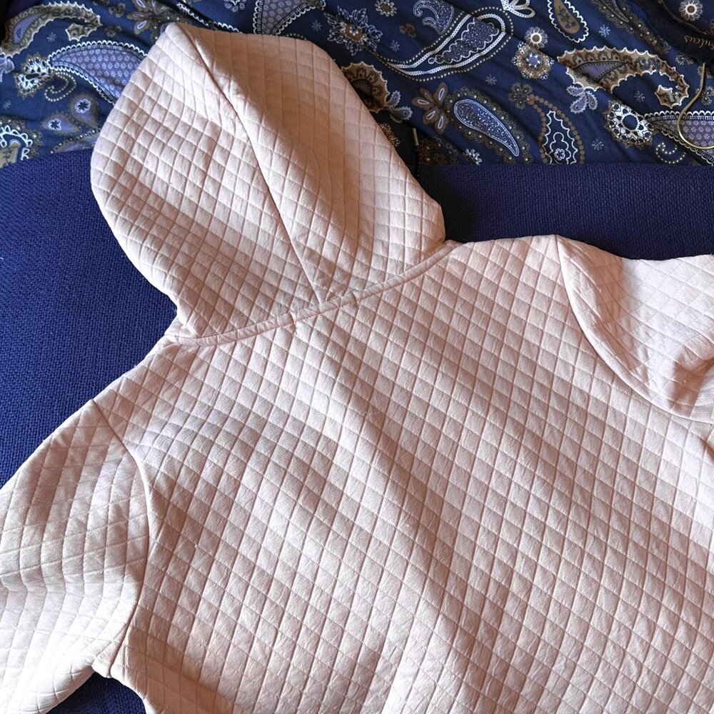 Ivanka Trump pink quilted hoodie, Size L - Picture 6 of 12